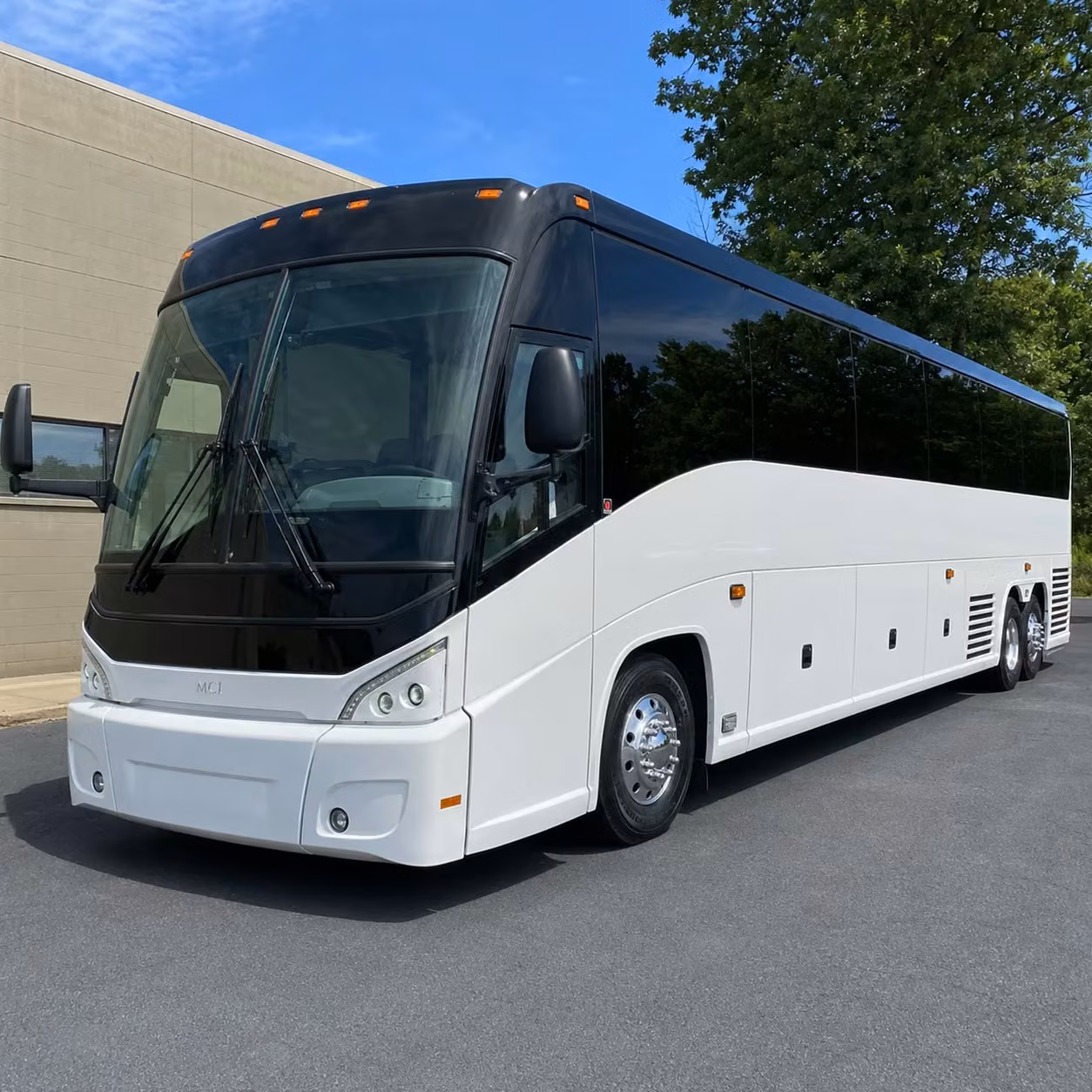 book long distance transportation in topeka or any city nearby